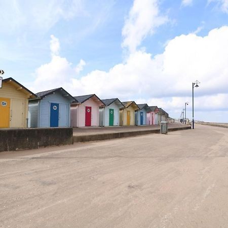 Cozzzy Seaside Retreat Villa Mablethorpe Exterior photo